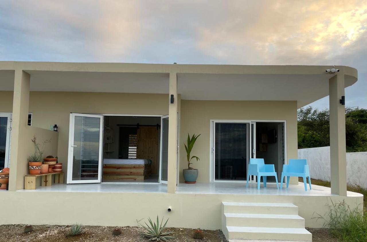 Quiet Happy Place With A View Willemstad Exterior photo